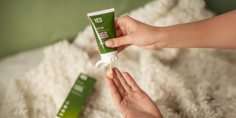 A YES guide to understanding and enjoying lube A YES guide to understanding and enjoying lube